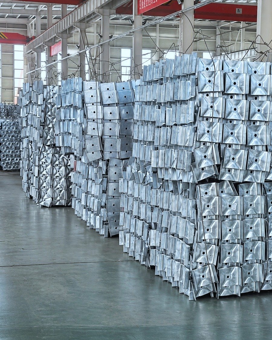 Bundled scaffolding components in storage